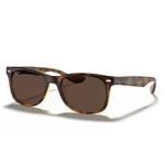 Ray Ban Sonnenbrille New Wayfarer Kids Polished Black Dark Green Präsentation