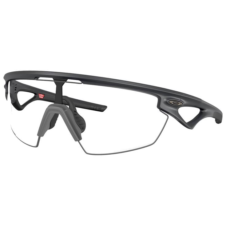 Oakley Sonnenbrille Sphaera Carbon Clear To Black Iridium Photochromic Präsentation