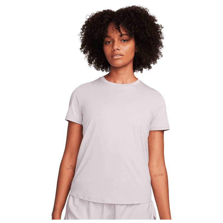 Nike T-Shirt W One Classic Dri Fit Ss Top Platinum Violet Black Präsentation